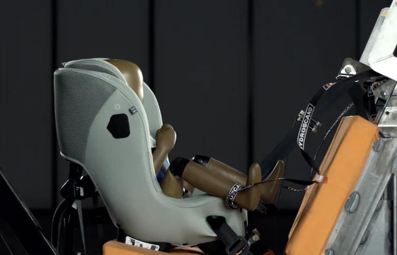 axkid minikid 4 auto sedište testirano iznad standarda